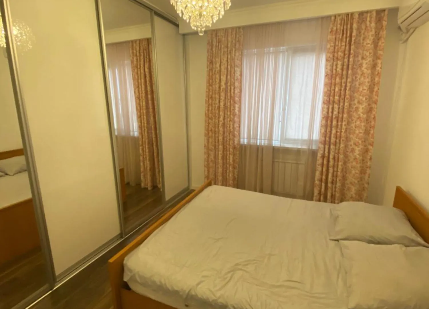 Двухкомнатная Квартира Рядом С Трц Адк Almaty Kazakhstan